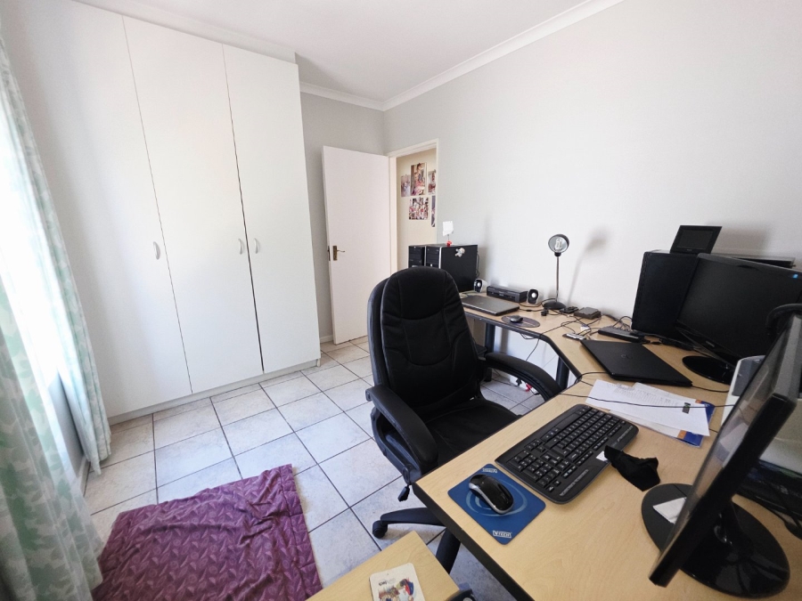 3 Bedroom Property for Sale in Parklands Western Cape